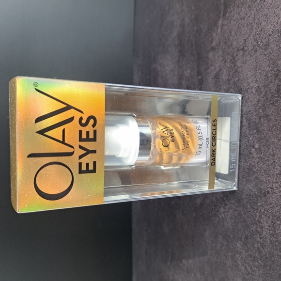 Olay Eyes Dark Circles Cream - Picture 1 of 2